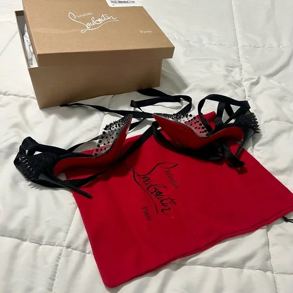 Uncomfortable Shoes Louboutin Uncomfortable Christian Louboutin - Main Image